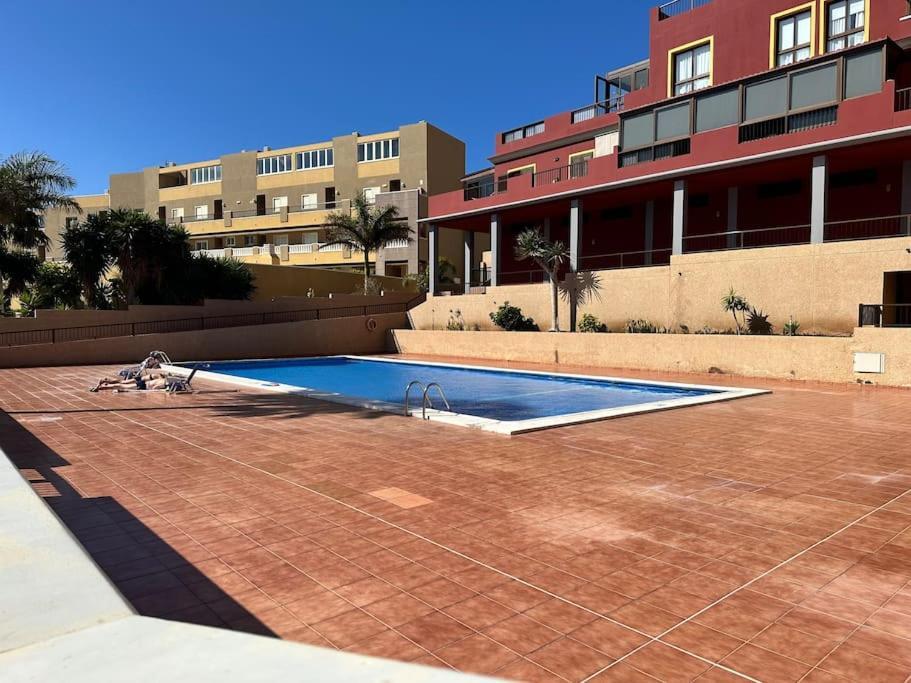 Relax Playa De La Jaquita Apartment El Medano  Exterior photo